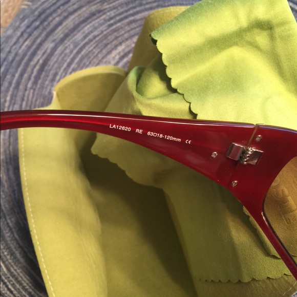 Pre Loved Lacoste unisex sunglasses - Picture 3 of 4